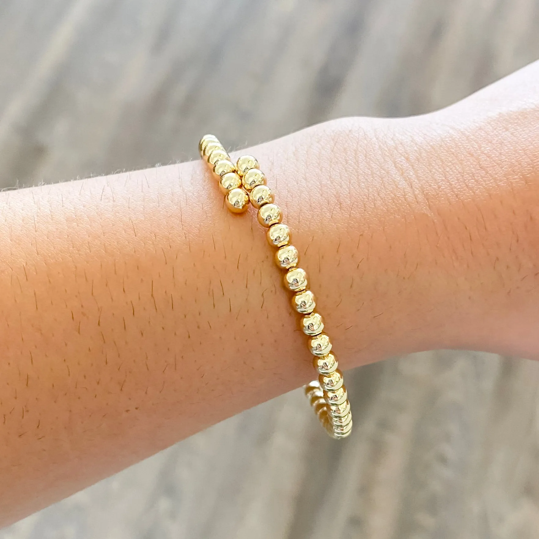 Bracelet in Gold Beaded Flexi Bracelet in Gold