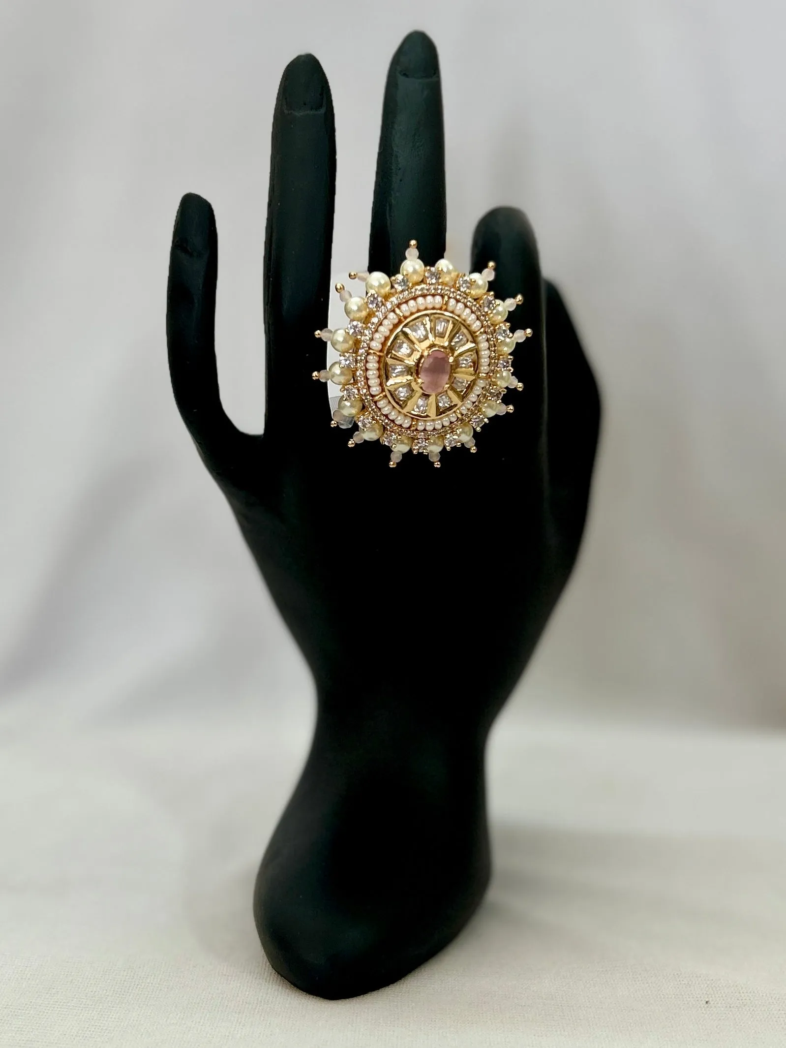Cocktail Finger Ring
