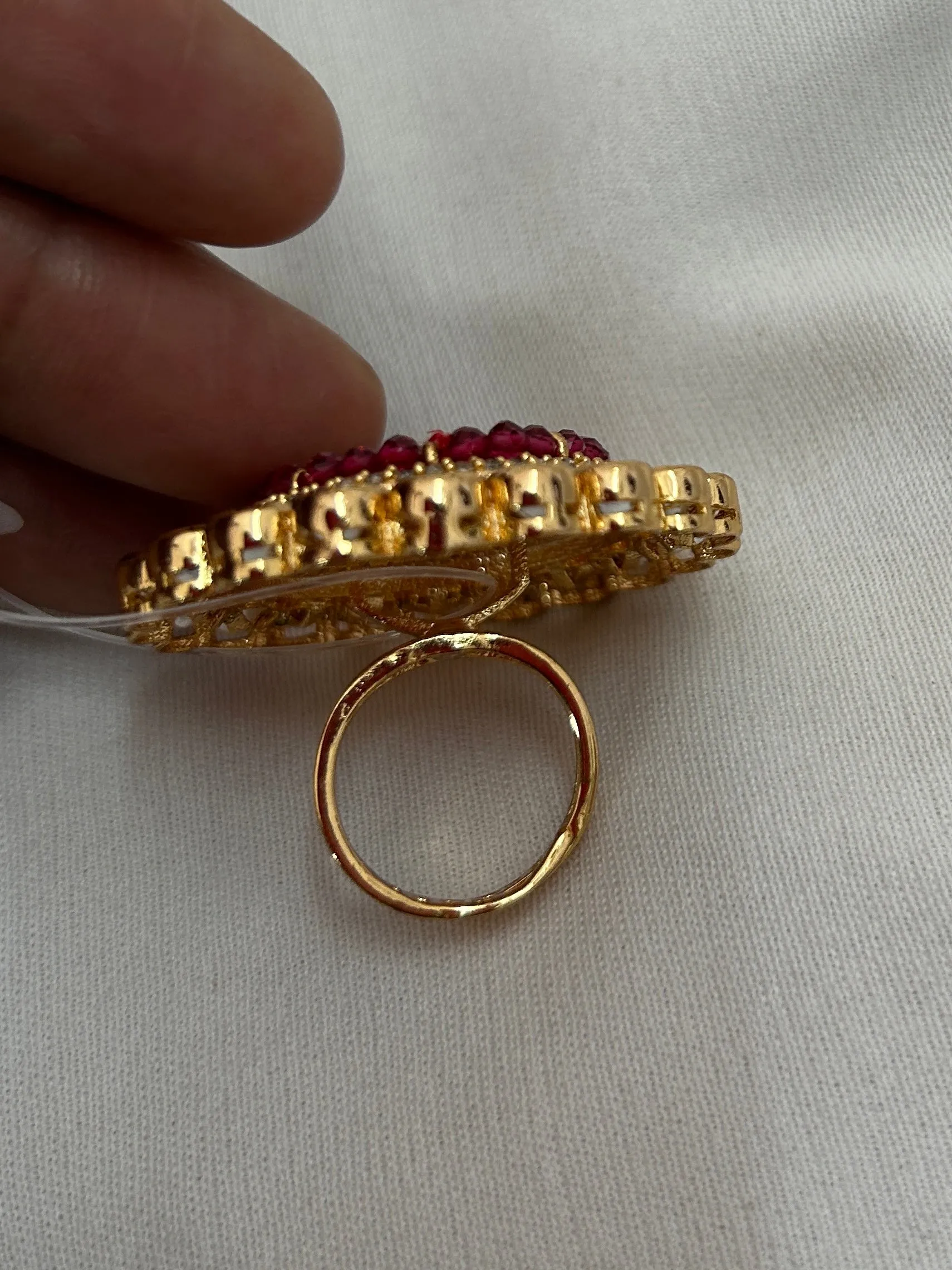 Cocktail Kundan Finger Ring *