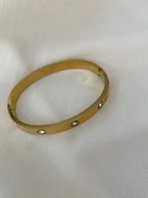 Diamanté Bangle - Thick Gold