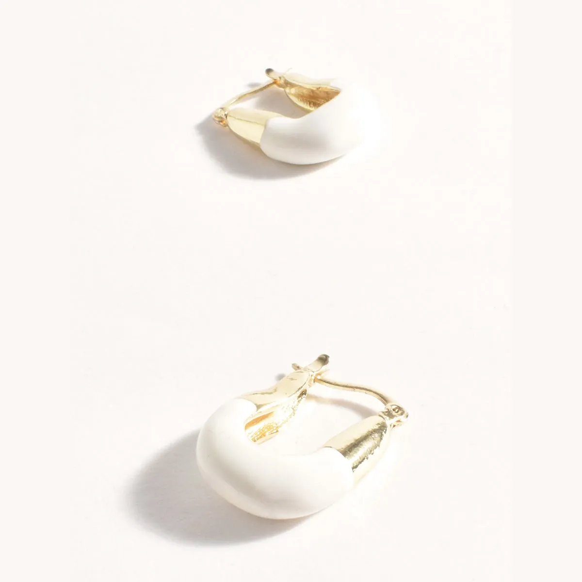 Enamel Dipped Metal Hoop Earrings (Cream)