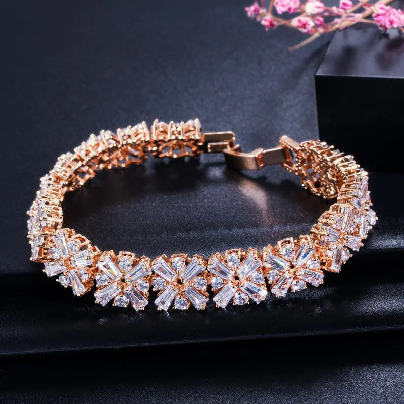 Women's Fashion Simple Copper Zircon Bracelet